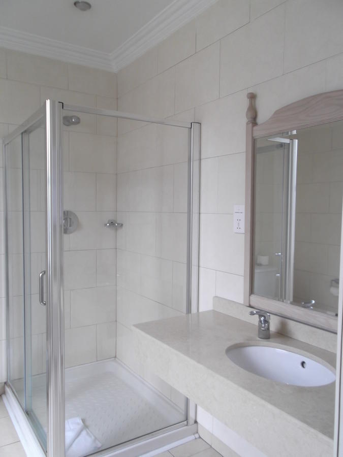 Longford Arms Hotel Luaran gambar