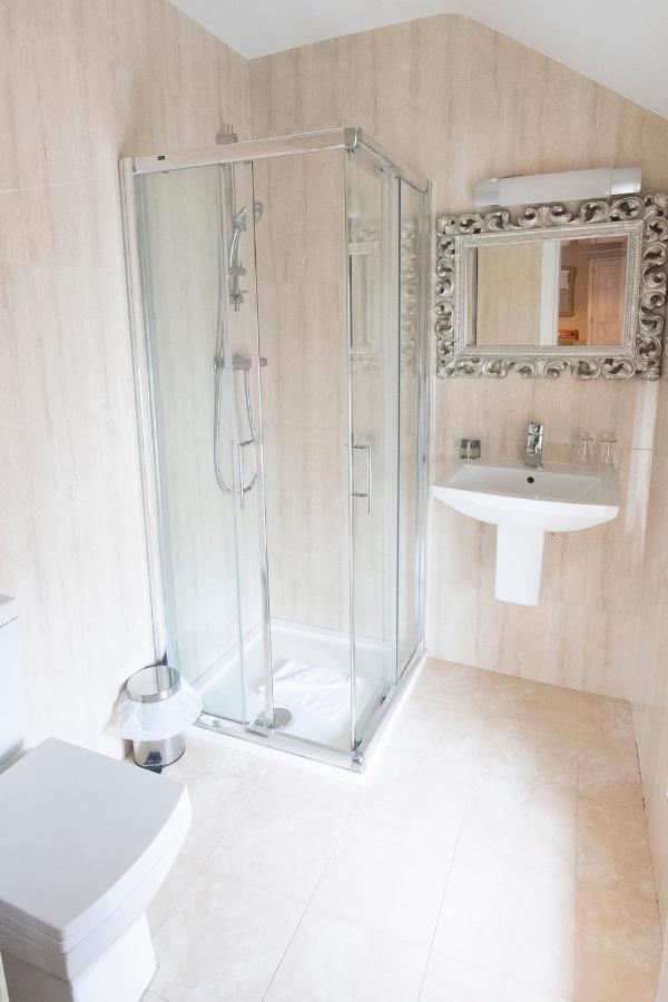 Longford Arms Hotel Luaran gambar