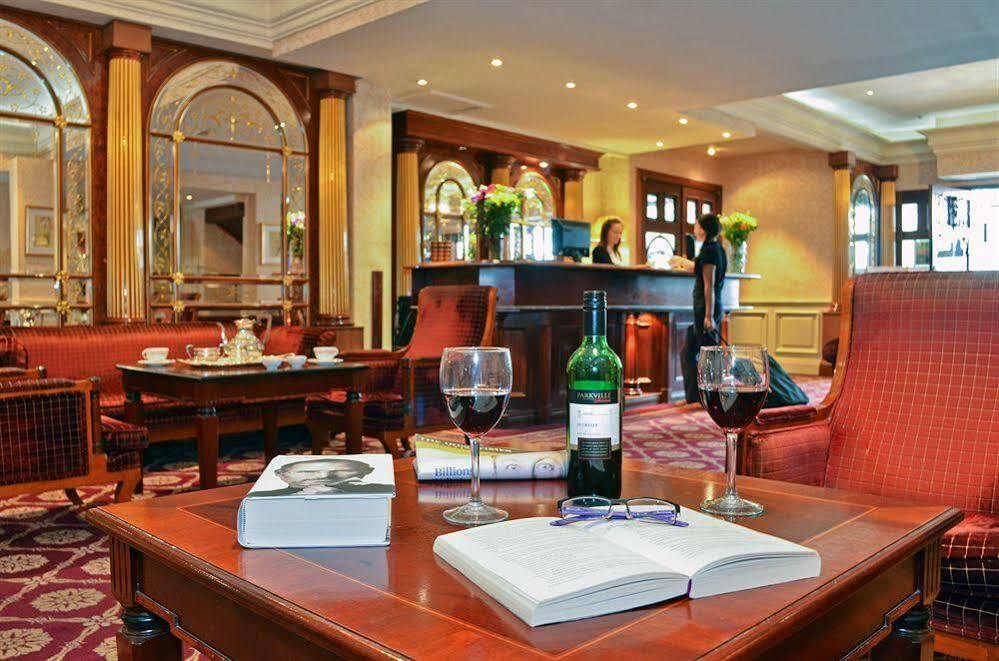 Longford Arms Hotel Luaran gambar